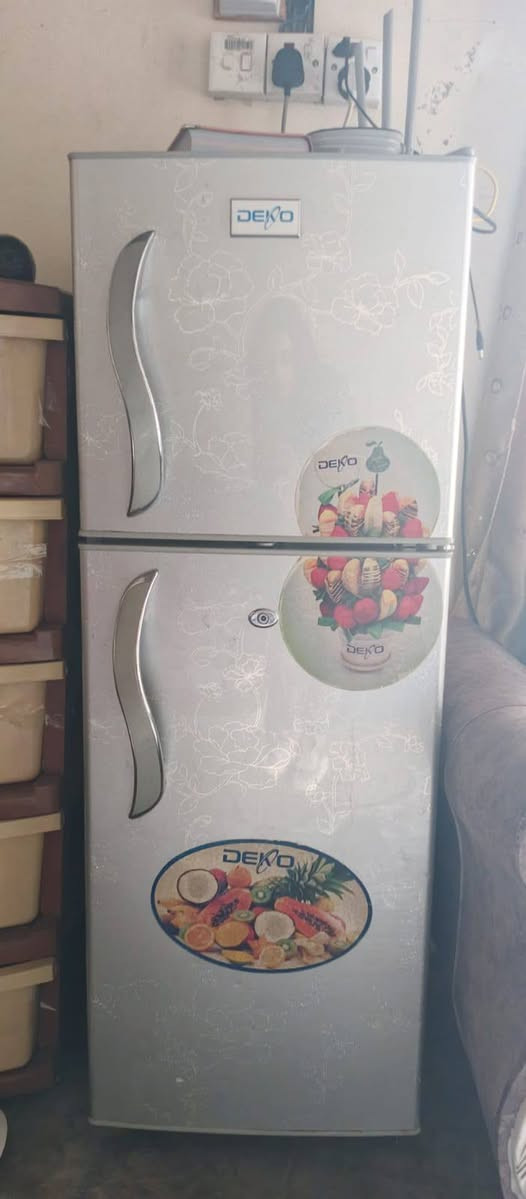 ثلاجه للبيع وبسعر ١٢٥ وهاي عرض صور مابيه شي للإستفسار على الخاص


**إذا كنت صاحب هذا الإعلان وتريد حذفه لأي سبب، رجاءا أرسل رسالة إلى الدعم الفني**