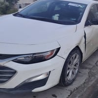 وبركاته اخوان عندي هالسيارة عارضها للبيع اليوم انطخت بنفس الجاملغ وصور...