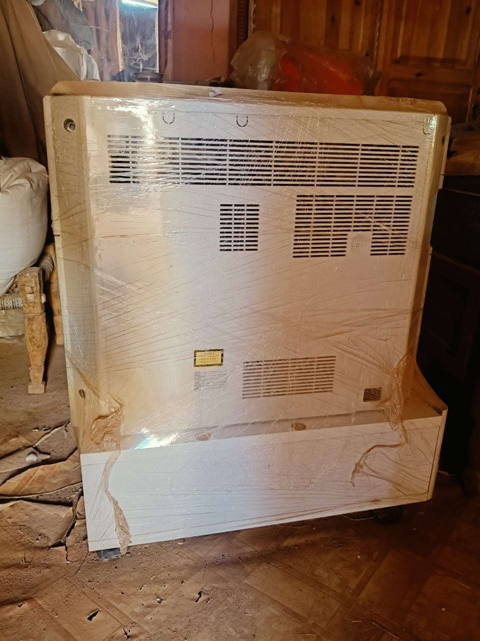 طابعة شارب جديد كرتون 6020
السعر الف و٨٠٠
المكان سوق ٦ الوحدة الحاج يوسف


**إذا كنت صاحب هذا الإعلان وتريد حذفه لأي سبب، رجاءا أرسل رسالة إلى الدعم الفني**
