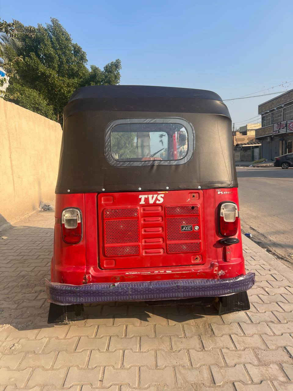 تكتك للبيع موديل 2018اوراق معمره دوس تخم بوربرين جديد درايم شفتات دعاميه جديده جادر جديد جدد السعر 2400وبيها مجال عنواني محموديه حي العسكري ***********
