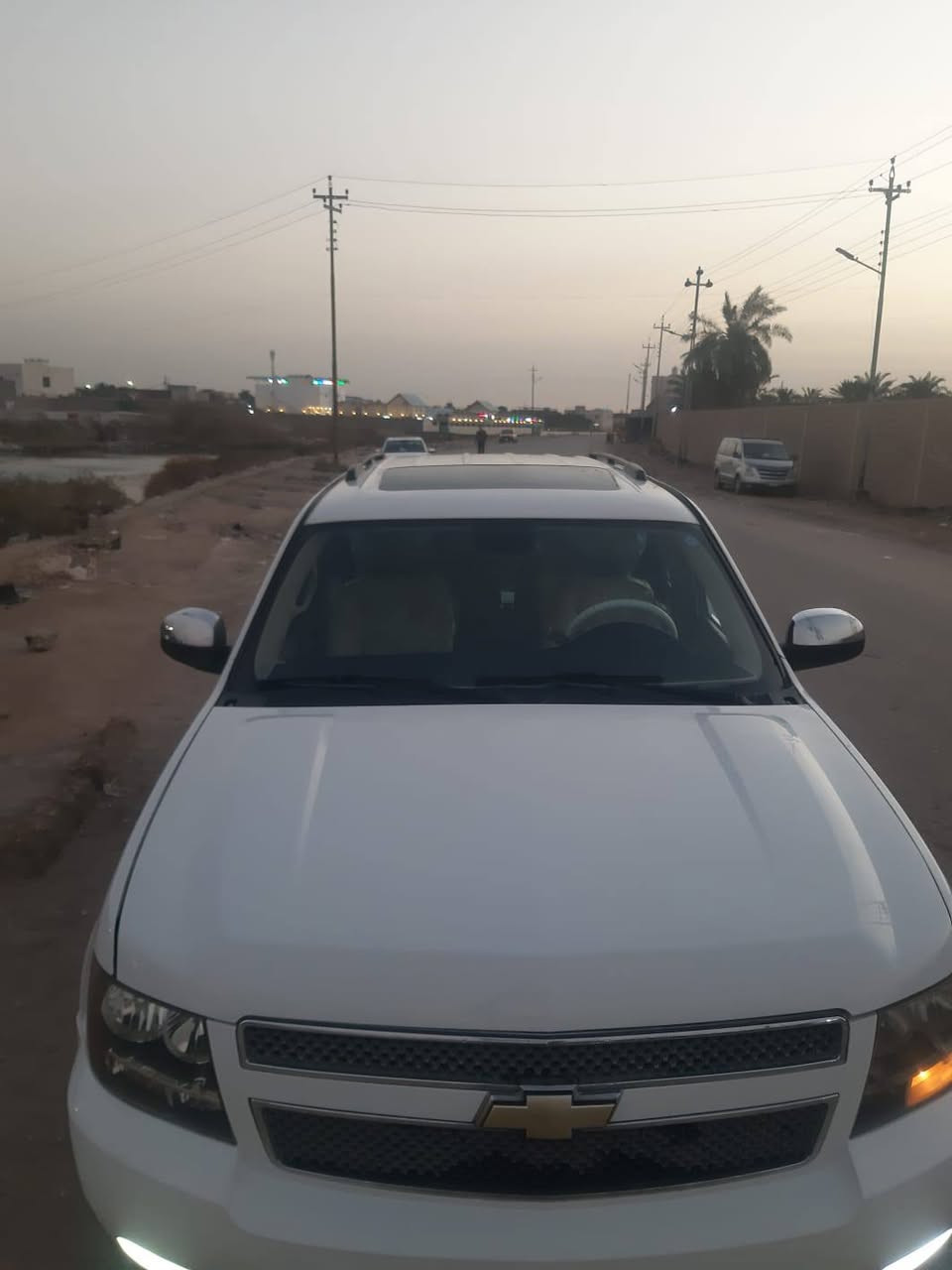 السلام عليكم من رخصت الونر السيارة تاهو موديل 2013 فوال موصفات فتحه تحكم ستيرن تحكم دواسه دكم نته تحكم بيهن البانزي والبريك  بسمي السياره LTZ خليجي صبخ به جماليه جاملض وبنيد السعر290وبيه مجال ....‪0771 174 6038‬‏
