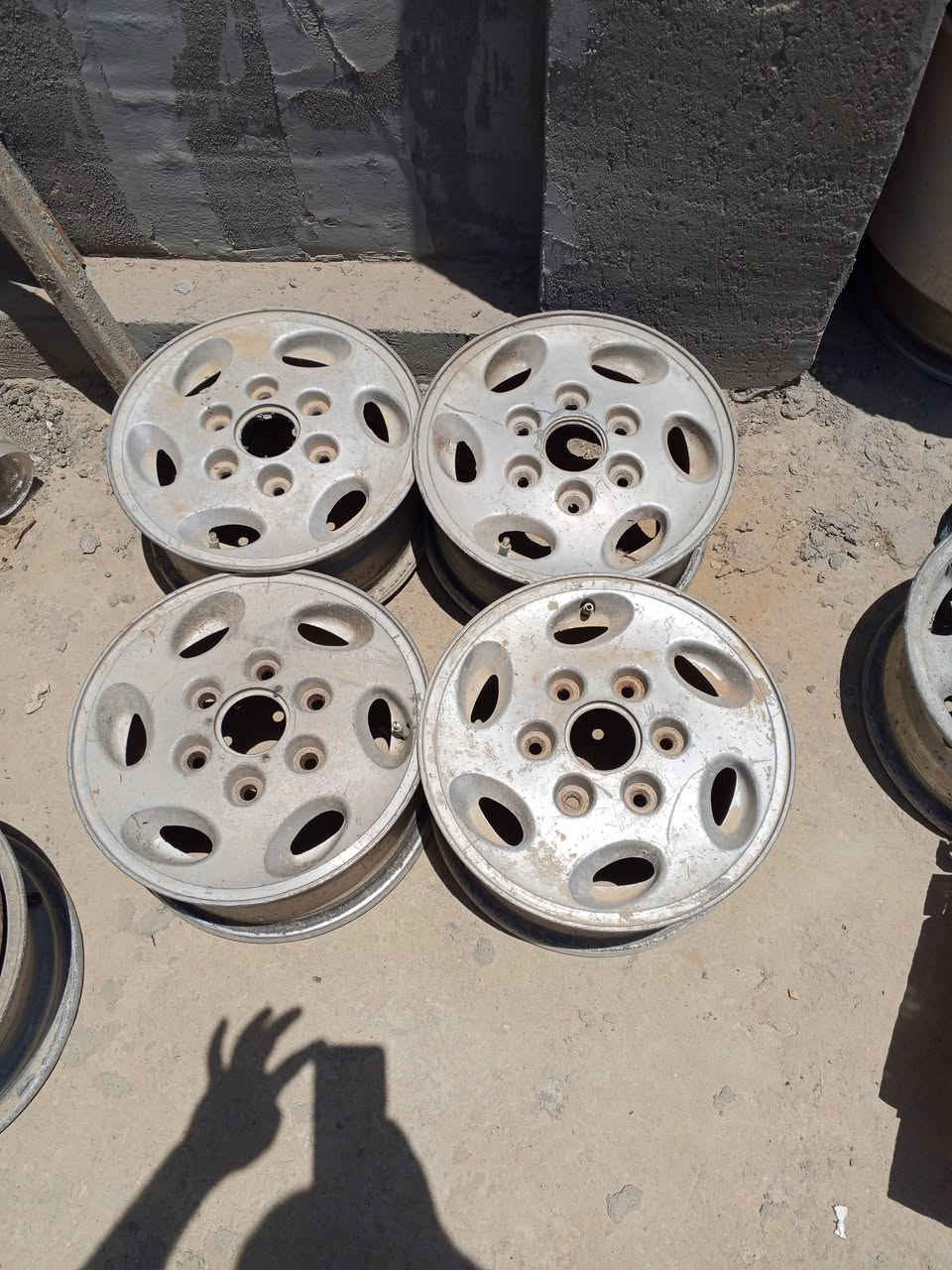 السلام عليكم غراض بريجو للبيع مكاني بابل للاستفسار الاتصال ع الرقم ***********
