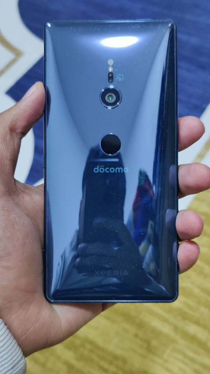 السلام عليكم من رخصت صاحب الكروب عندي جهاز سوني xz2
ذاكرة الجهاز 64
العشوائية 6
المعالج سناب دراكون 865
الجهاز يدعم 60 فريم بوبجي مبايل
يدعم الشحن الاسلكي 
شاشه الجهاز اولد 
شغال كلشي مابي ولا داخل اي تصلح ولا اي ضرر بي تجش وتشوف سعر الجهاز 75الف عنوان العبيدي شارع 20 مقابل صيدليه ابن البيطار ***********
