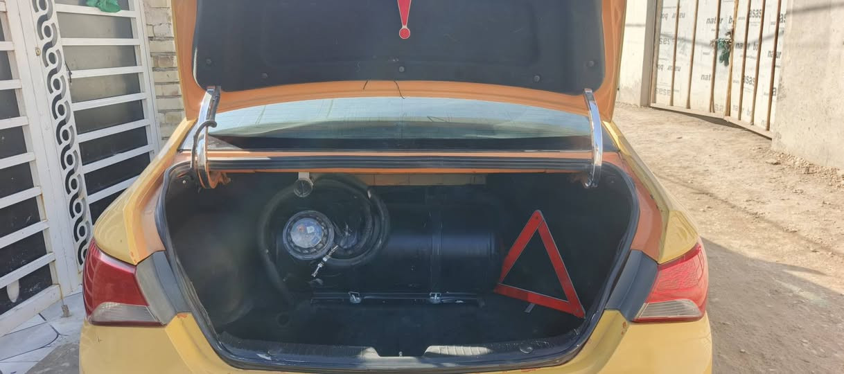 سلام عليكم سوناتا 2011مكينه 2000تخم تاير مكينه حداديه كير جدد خط وبحث مصفرات السعر 85 ما متواجد عل فيس اتصال على الرقم *********** العنوان الحمزه الغربي سنويه نكليزي باقيه على استلام الوحات فقط
