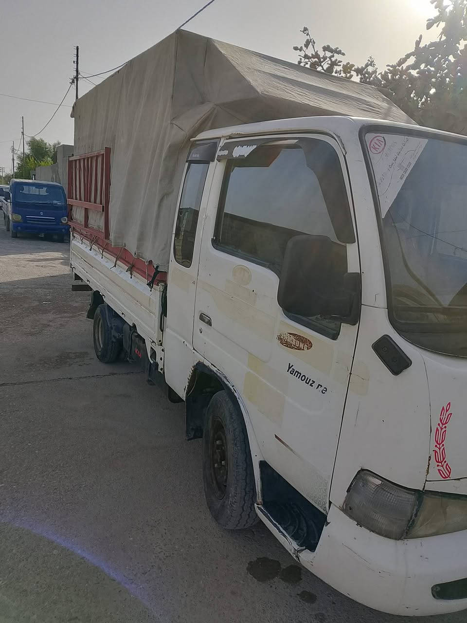 السلام عليكم كيا سامسونك للبيع فحص نينوئ موديل 2000 محرك معمر رايمن شرط التحويل السعر 35وبيها مجال ***********
