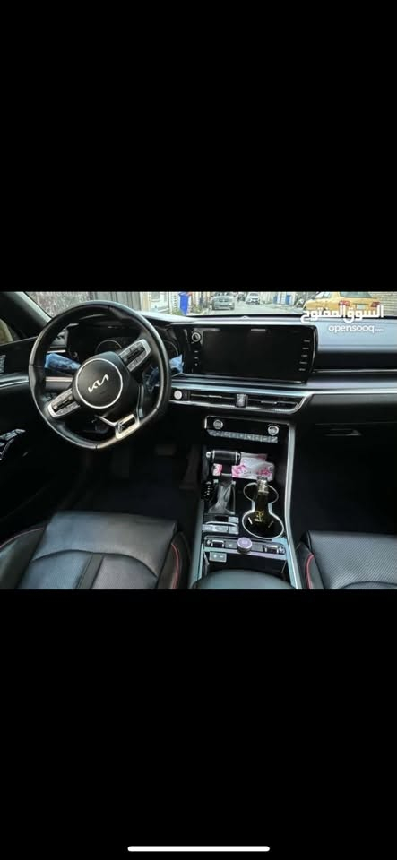 السلام عليكم
كيا k5 gt 2023 محرك 2.5t فول مواصفات معروفه مواصفات الgt السياره ماشيه 66 الف كيلو صارلها رقمها معوقين بغداد وكاله ام باركود السياره حادثها بامريكا قبغ جنطه وجاملغات خلفيه نصهن مصبوغات وبنيد بدون ايرباك وهنا بالعراق صار بيها حادث نصبغت باب سايق والوراه طك ايرباك برده والكشن السياره لا لغد ولا شاصي محرك وكير وتبريد ع فحص عارضها 175 بيها مجال 
للاستفسار اتصال ع الرقم ***********
