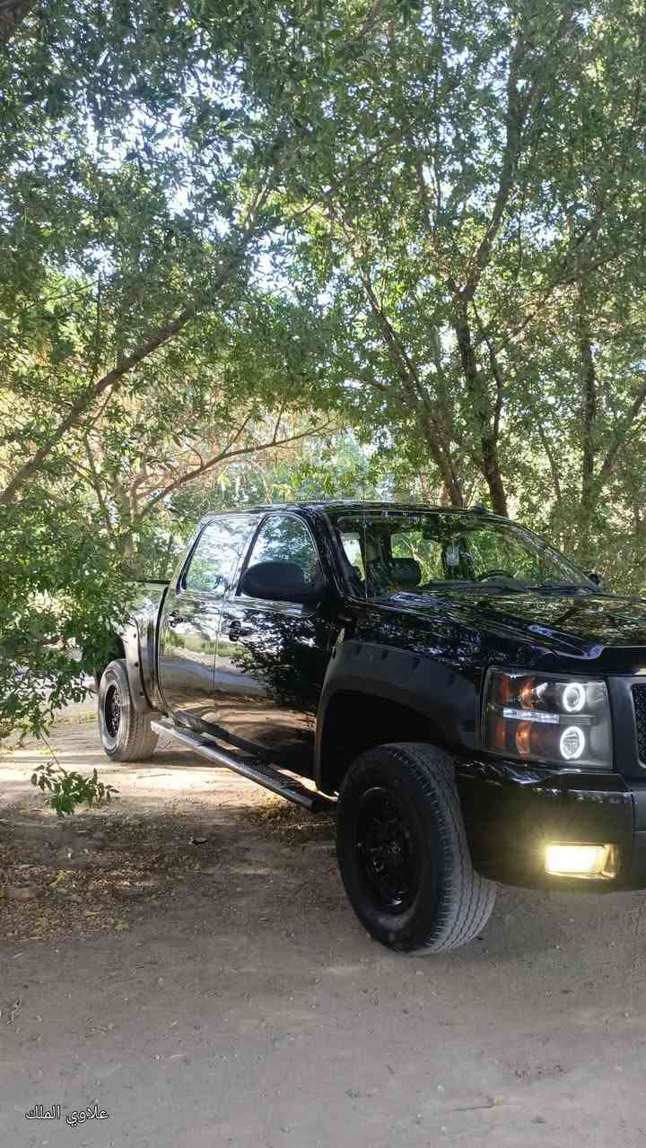 الهودج😈🖤
سلفرادو 2008 ..Z71
مكينه 5300المرغوب
كير 1000
تخم تاير جديد 
صدر امامي خلفي جديد
ويل BLACK RHINO  اصلي
سياره مرفعه 4انج
مازدات +شباكZ71 اصلي شركه(ملاحضه شباك البلاد ابو العلامع موجود) 
منضومه زنون اصلي من امريكا
عدسه زنون اصلي
فور ويل
وايد بدي اصلي بلاد
مازدات سموك 
بك لايت سموك
كلها بلاك ادشن
اشاير بالمري
سياره جديده ومال جناي
فوول افرود
بريد.ثلج ❄
تدفئه
سعرها 110وبيها مجال سعرها بلاش لا تقارنها بالمهجومه
مكان بغداد الغزاليه
***********
***********
