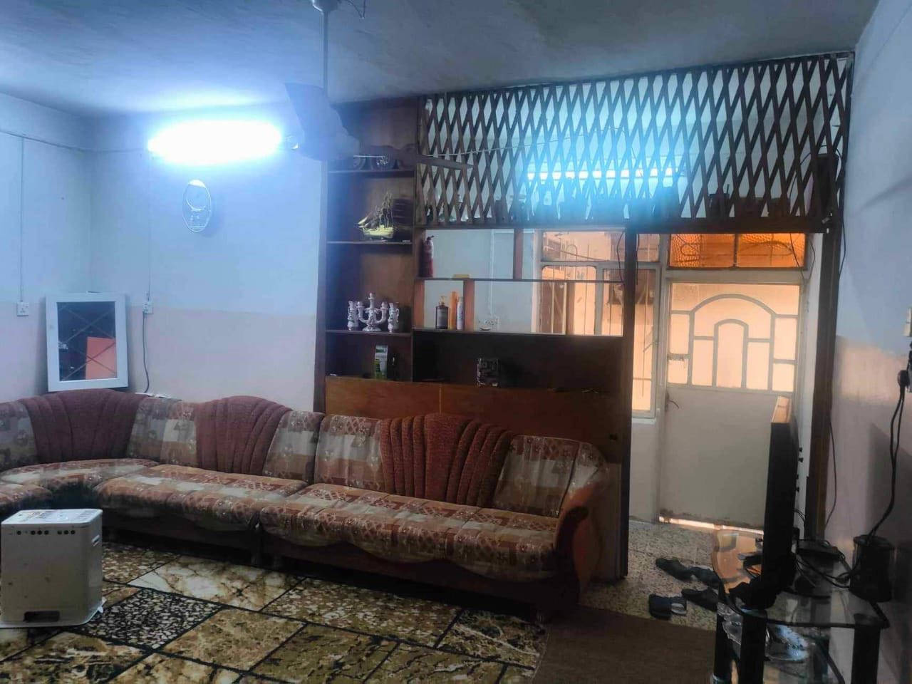 دار للبيع📍
200 متر الجبهه 10 والعمق 20 🎈
القادسيه الثانيه الفرع الثاني بعد مول الكوثر أمام ارض البلديه طابق ونصف ملك صرف
للأستفسار اكثر اتصل!📞
***********
***********
