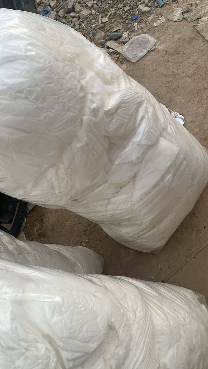 كلينس صناعه معمل درجه اولى وقوي يستخدم لاي شي للمطابخ للسيارات للتنضيف للاستعمال الشخصي ع شكل لفات طبقات ومصفط داخل الكيس ثخين الباكتيات ويكفي  فقط يوجد خدمة توصيل لجميع المحافظات العراق وداخل النجف


**إذا كنت صاحب هذا الإعلان وتريد حذفه لأي سبب، رجاءا أرسل رسالة إلى الدعم الفني**
