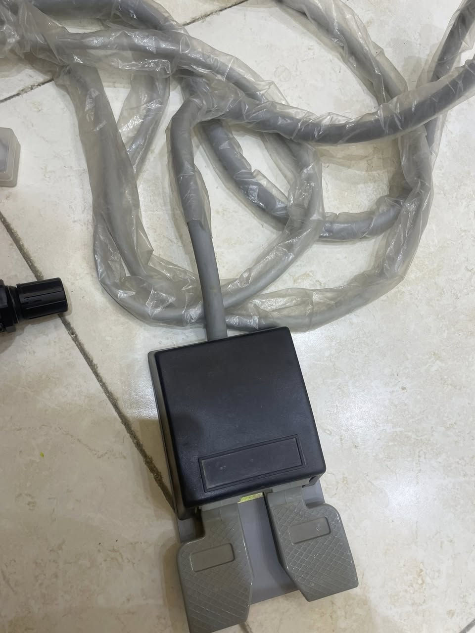 بورتيل جديد  للبيع استعمال جدا قليل نظيف وشغال صوندات 2  
كومبريسر 25 لتر 
راس مليكان 
مراسلة الرقم ***********
الكرادة

