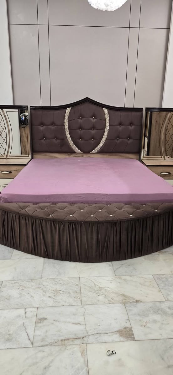 غرفه تركيه جديده للبيع
٩ قطع المكان بغداد


**إذا كنت صاحب هذا الإعلان وتريد حذفه لأي سبب، رجاءا أرسل رسالة إلى الدعم الفني**