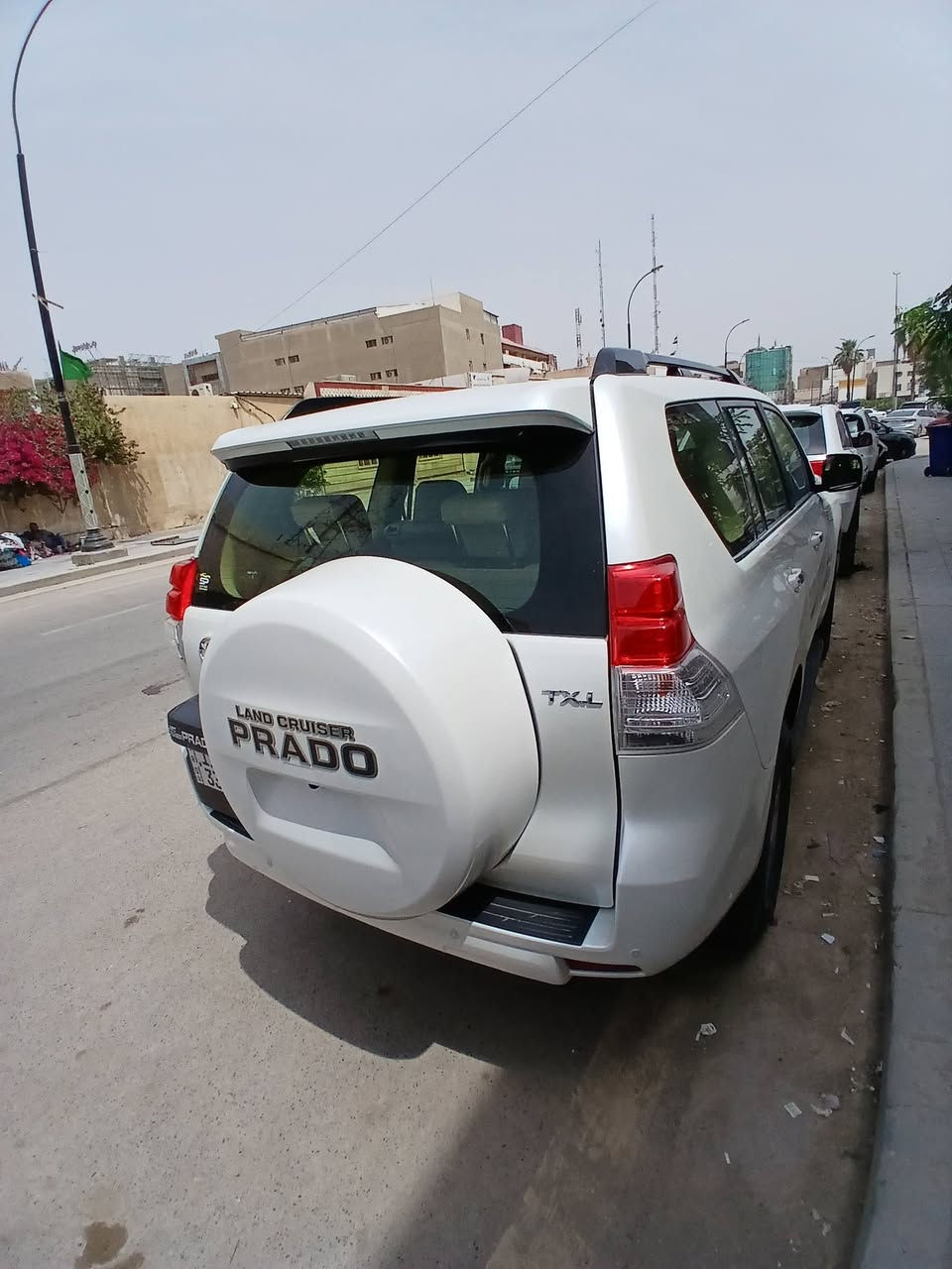 السلام عليكم برادو TX.L
موديل ٢٠١٣ مكفوله السيارة فوووول 
محرك 6سلندر ماشيه 17 الف 
السعر 280 وبيه مجال
***********
