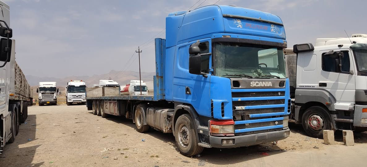 يا الله
السلام عليكم سكانيا موديل 2003 كفاله عامه مكينه V8  480  مزوج رتايدر ...... كير ٣ في ٣ كوبرا

 عربانه مرسمه وراها 

السعر 185$ وبيه مجال 

هاتف  ***********

