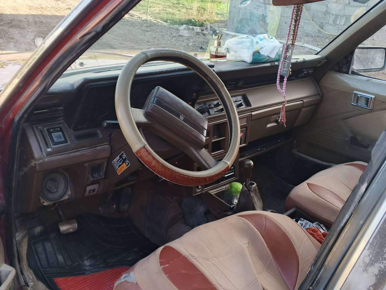 السلام عليكم 
سوبر موديل 84سياره بلاديه 

كير ومحرك شرط تخم تاير كهربائيات كلها شغاله خويس ماكو السعر 43وبيها مجال للاستفسار الاتصال ‏‪***********‬‏
