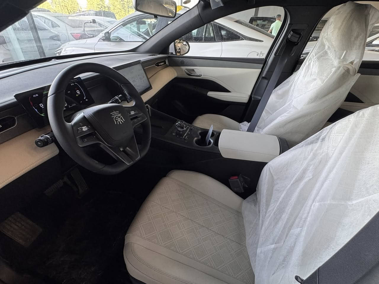 بي واي دي ناوزەرد BYD Qin Plus 2025.   
مواصفات.کارەبایی و بەنزین و هایبريد.
بصمة شاشةوكاميرا ویل کەپ.تانکی گەورە 
2100 كم.دەڕوات.تحديدسورعه.لیدڤۆلیۆم 
سعر ☎️   مۆبایل ***********
مکان أربيل معرض تۆپ کارس.سعر113$🔥
