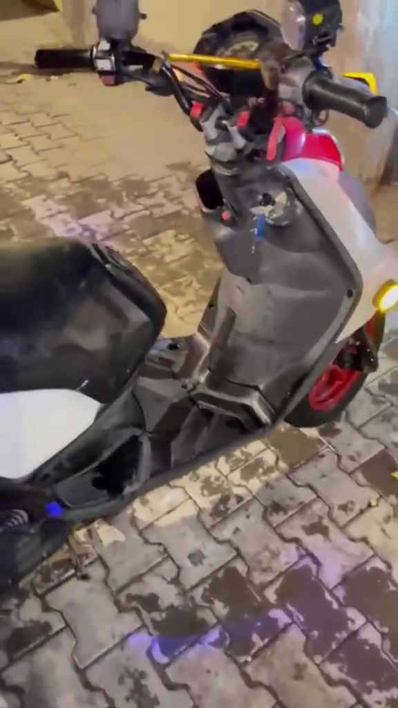 سكنس جبلي البيع جديده ما صارله هواي نازله دراجه جديده بصره معقل ***********
