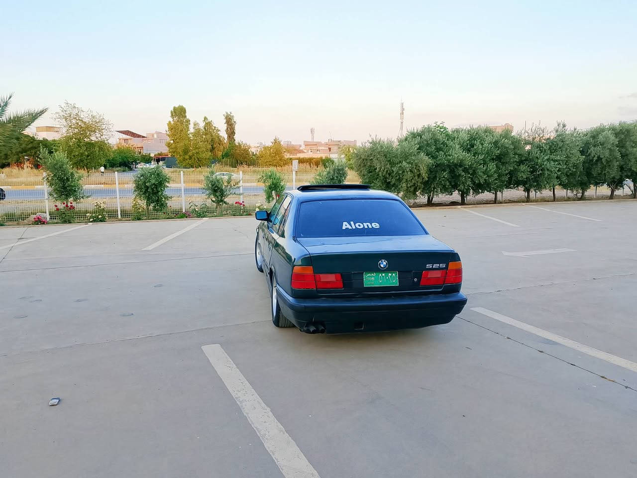 بۆفرۆشتن بیئێم مۆدیل93 فول مواسەفاتی گێڕعادی ئاڕم پلاستیک هەولێر بەشەرتی ئەولیات مرور مەکینە525کەپس گێڕ و مەکینە بەشەرت دەعم و لێدانی نیە تەقەو ڕەقەی نیە کارەبای کامل مەزبوت abs پاوەر سلایت جام کارەبای قفل مەرکەزی سویچ کۆنتڕۆڵ ناو فۆڕمیکا دەبڵ پەرەشوت چوا تایەوی ویلی خاوێن دەعامی بۆ دەعامی بەشەرت بێ مەسرەف سعری 30و معامەلە***********
