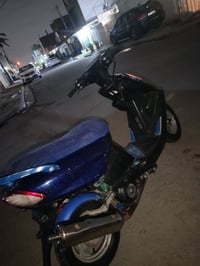 دراجه ماكس قچمه للبيع دراجه نضيفه ومرتبة مناقصهة اي شي هندر سلف باتري ...