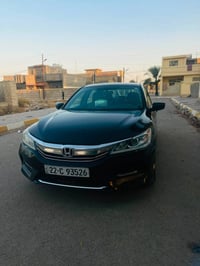 هوندا اكورد 2400 موديل 2017 كندي للبيع … ماشيه 270 بيها 5 قطع صبغ بدون...