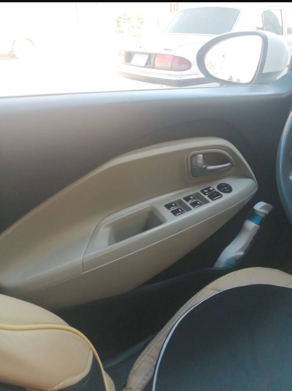 ( مكلف بنشر )
كيه ريو موديل ١٤ سياره جاهزه ونضيغه رقم ذي قار تحويل وارد خليجي كتاب الفحص موجود بصور السعر ٨٨ وبيه مجال مكان السياره ناصريه الموحيه للاستفسار ***********
