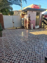 حي الحسين • دار 200م • قرب مدرسة نور الولايه