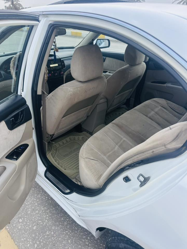 سلام عليكم كيا اوبتما خليجي فول مواصفاتً موديل 9 السياره بيها جاملغ خلفي وبيها 3 قطع صبغ بدون دواخل شواصي لغود تكمً حوض مكفول محرك كير حداديه تخم تاير كله مكفول السياره مابيها نقص تراي زيرو السعر 100وبي مجال مكاني بابل حله 
***********
