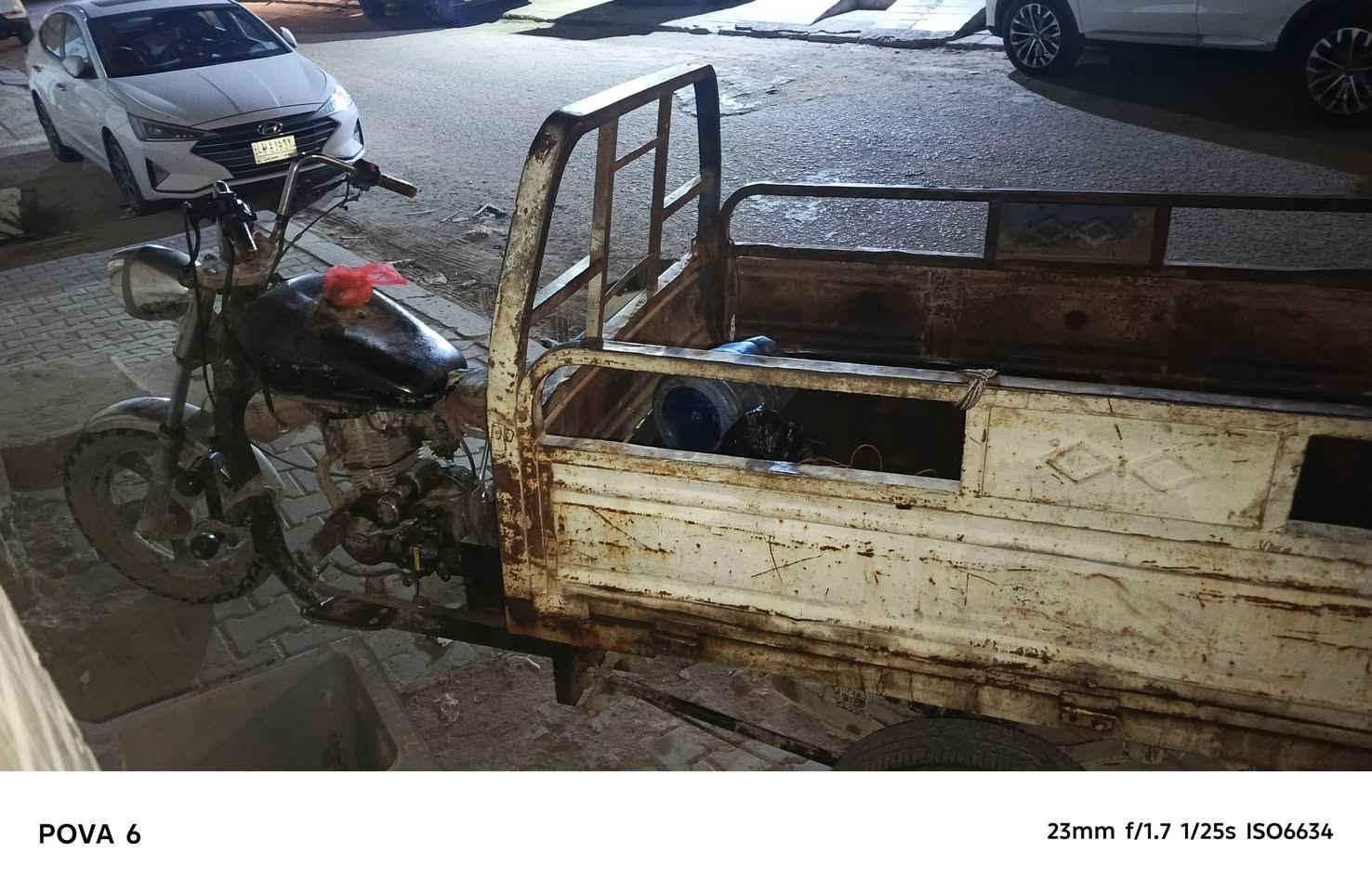 السعر 450 وبيها مجال كلك*********** مكان النجف حي الامير
