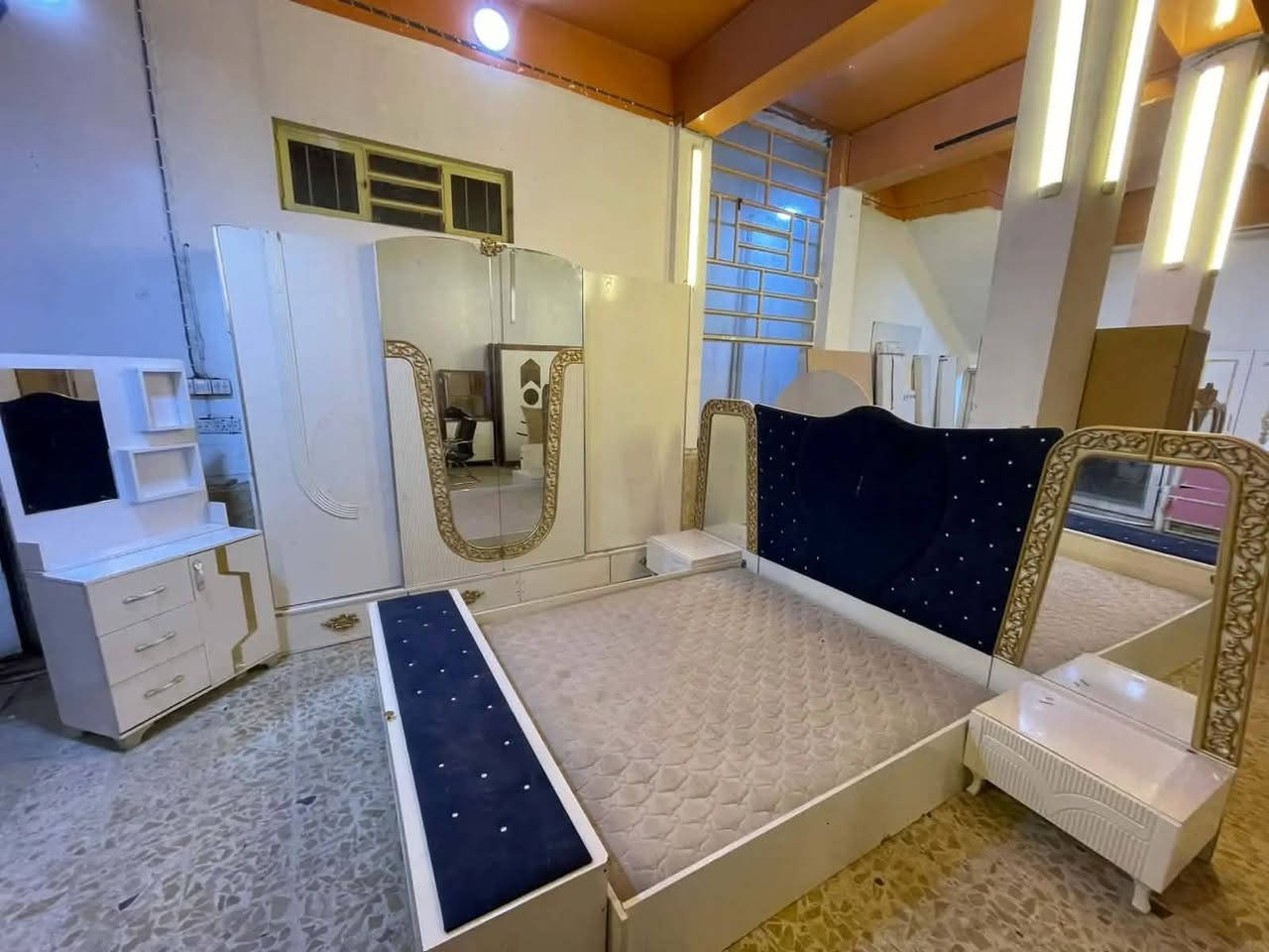 غرفه نوم تركي ضخمه 7 قطع   بيع مستعجل 
325 الف


**إذا كنت صاحب هذا الإعلان وتريد حذفه لأي سبب، رجاءا أرسل رسالة إلى الدعم الفني**