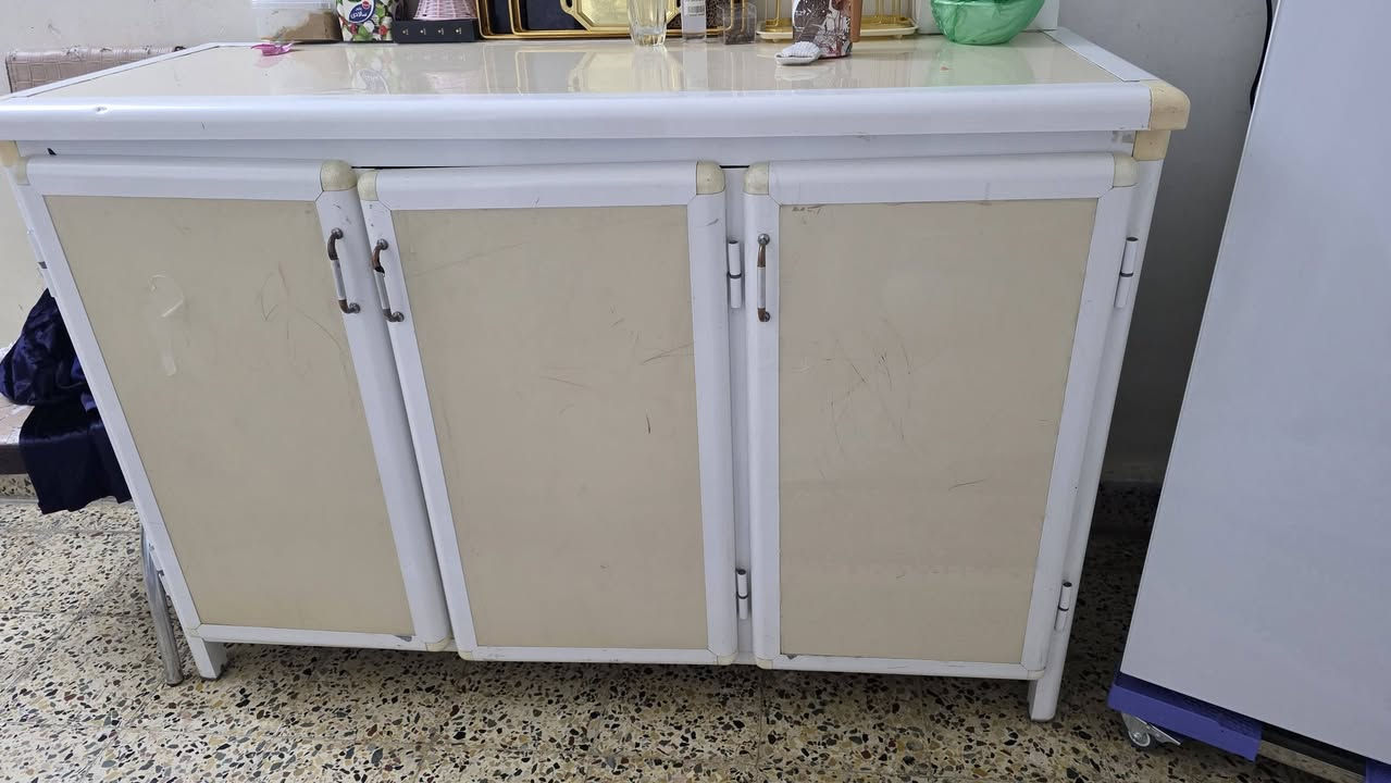 كاونتر  للبيع ١٥٠ قفله قفله ثنينهم ابيعهم مابيع واحد ثقيل ونضيف مكان حي سكر او مراوسه


**إذا كنت صاحب هذا الإعلان وتريد حذفه لأي سبب، رجاءا أرسل رسالة إلى الدعم الفني**