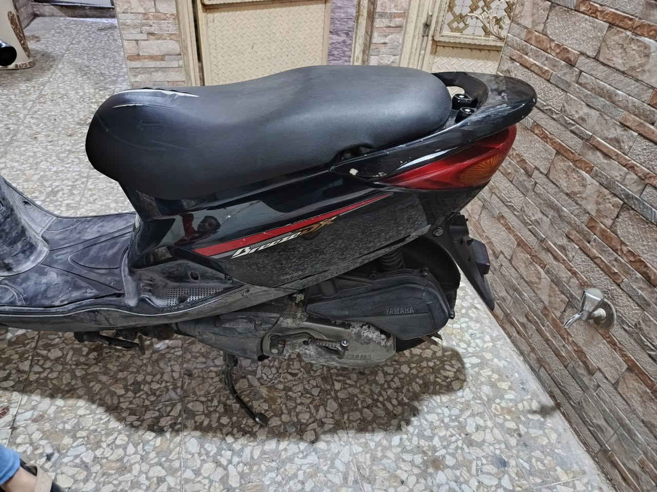 بريز صارلها شهرين نازله رمبه قفل 750
الدراجه ما مبولشه من الرمبه والله العضيم شديتها بيدي ختم واحد جيب فيتر وياك وتعال برغب ما مفتوح شرط بغداد مدينه الصدر ***********
