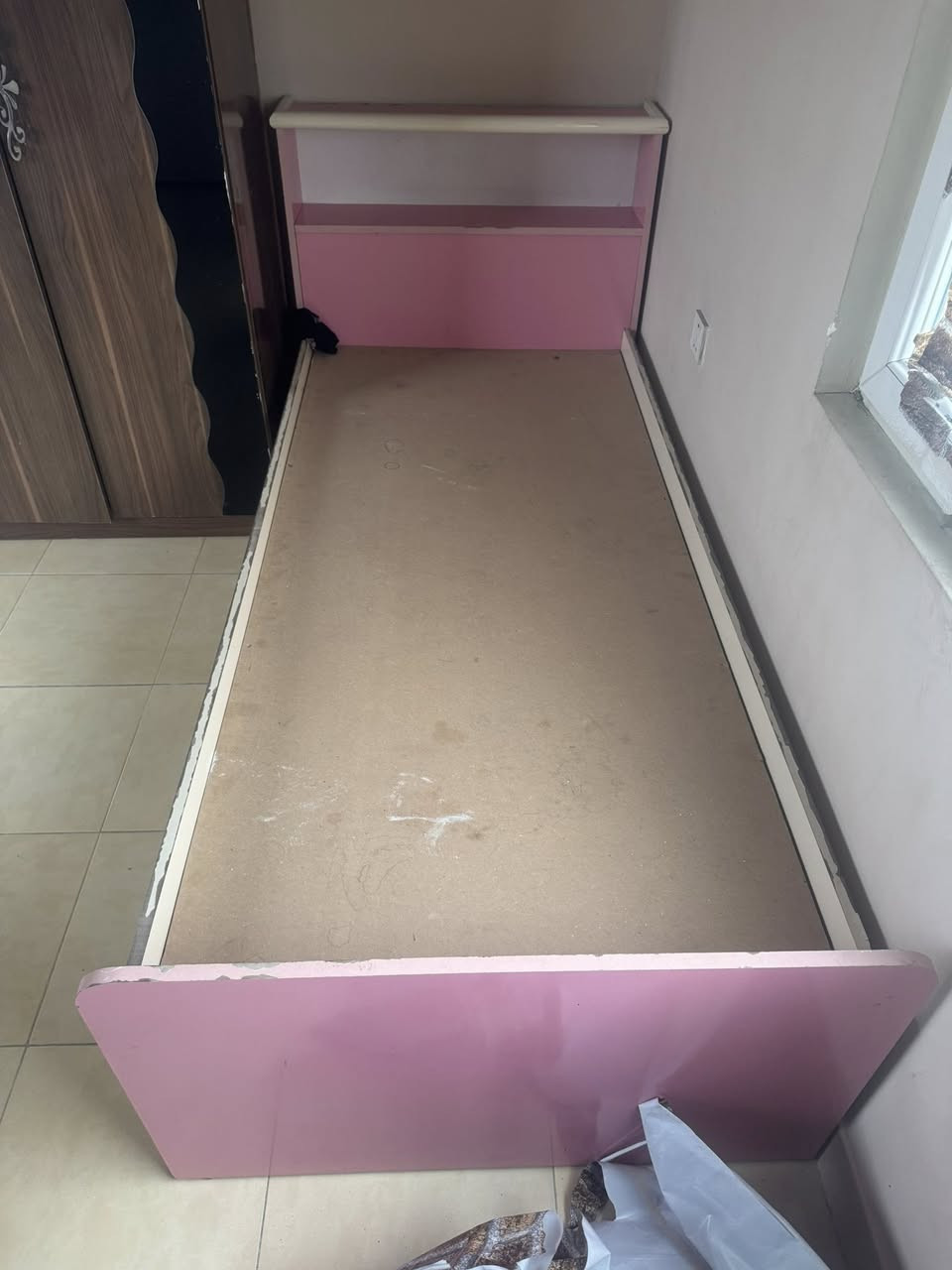 مجموعه اغراض منزليه للبيع كلش نضيفه جديد ومستخدم باسعار مناسبه للاستفسار  *********** 
يوجد توصيل داخل السليمانيه و خارج 
عنوانه سليمانيه بكرجو شارع عوال مقابيل حديقه كوستجم او مدرسه شنيار للبنات
