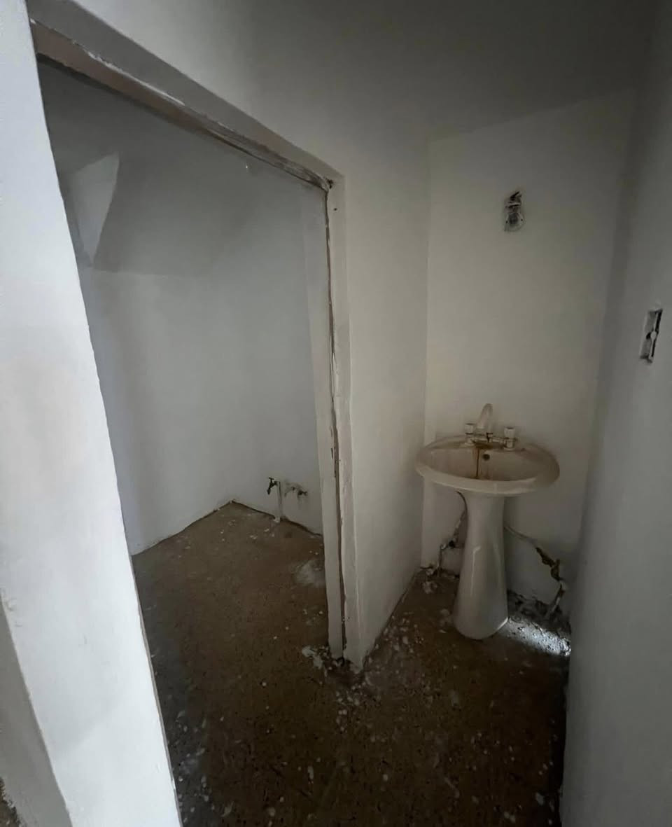 🏢 مكتب الكنز للعقار
📍 حي سومر – بعد التقاطع الثاني قرب أفران قباء
📞 *********** 📱
📞 *********** 📱
لدينا دار للبيع في حي سومر
📍 قرب مدرسة قباء
🏠 المساحة: ١٠٠م
🧱 طابق واحد
📐 بحساب أرض
💰 السعر: ٥٥ مليون
