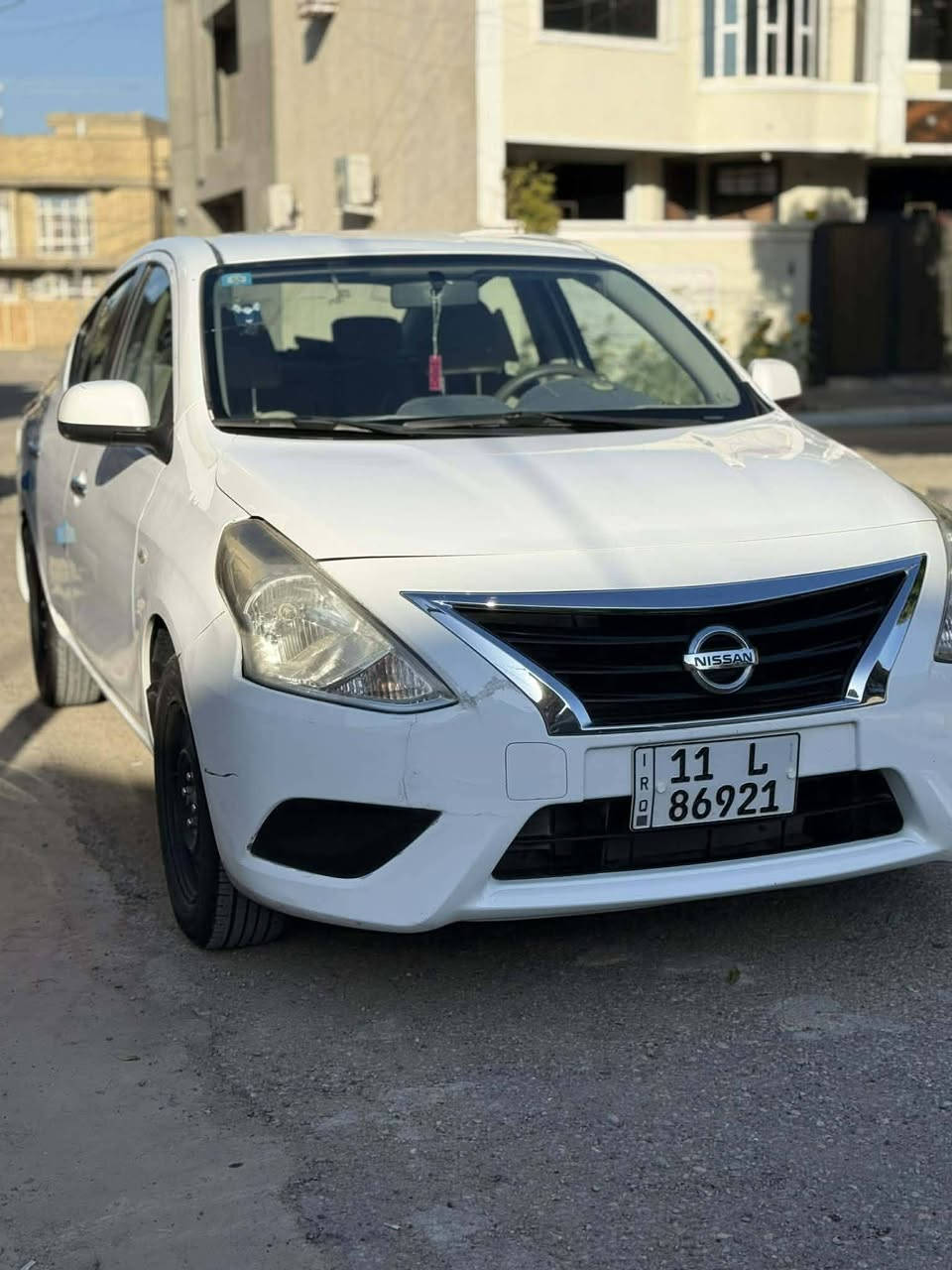 السلام عليكم 
نيسان هندي موديل 2021
رقم بغداد بأسمي
ماشية 47 الف كيلو
وموجود السونار للتأكد
سيارة جاهزة من كلشي 
السعر 117 وبيها مجال قليل
موجودة بالكوت
***********

