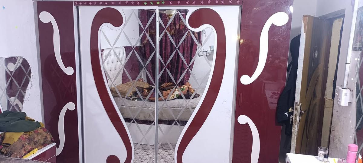 للبيع محتاج وريد ابيع ب500 وبيه مجال بصرة ابوالخصيب
***********
