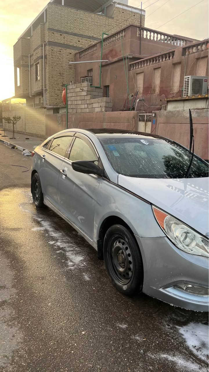 سلام عليكم 
ادوات ادوات 
سوناتا 2014 
مكينه 2400 GDI بانزين 
كير مكينه كفاله 
تبريد ثلج 
السياره جاهزه للأخير برغي نقص ما بيها فيت بم جديد تايرات جدد حداديه منفوضه نفض 
شاشه جبيره ابل كار بلي 
لايت زنون 
بديها حلو بس عوزه بوليش 
السعر 48  
للبيع او مراوس بتشارجر او اوباما مديل 2011-2014 وضروري 6 سلندر غيرها لا 
مكان بصره ساحه سعد 
*********** البصرة, العراق
