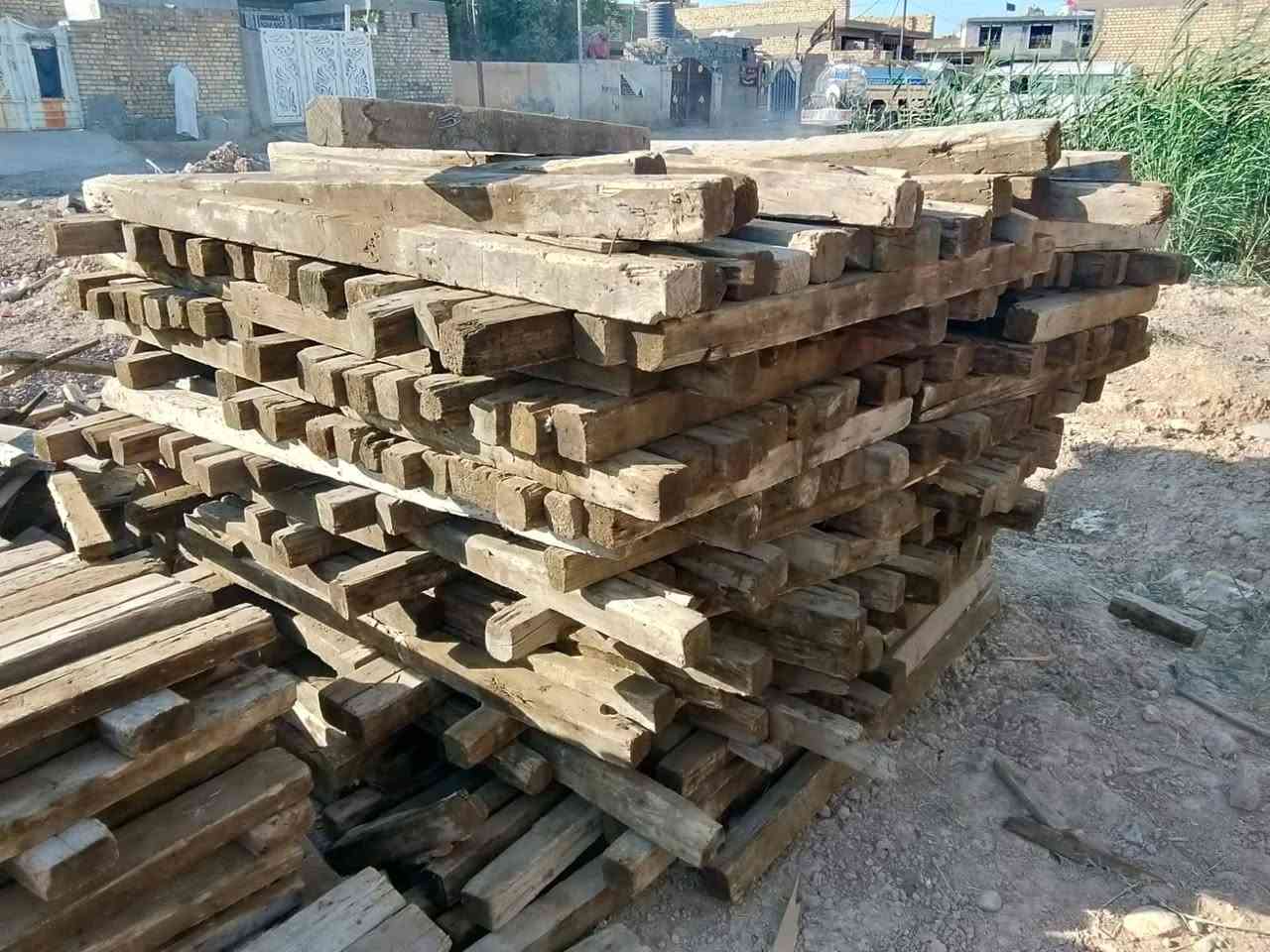 السلام عليكم قالب يدك 200م للبيع قرب بسماية الخالصة الاستفسار على هذا الرقم ***********
