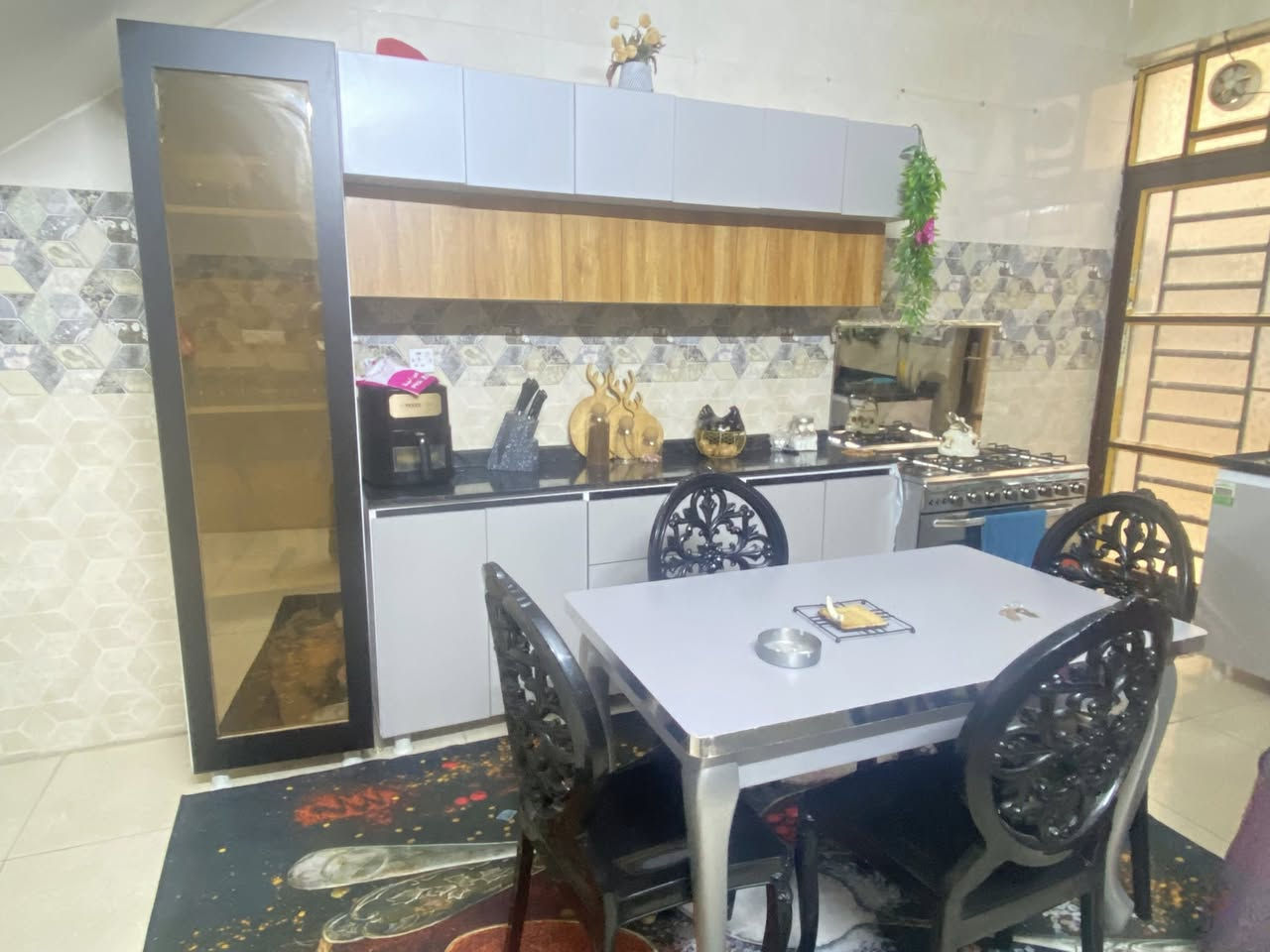 ميز طعام وكاونتر ثنينهم٧٠٠


**إذا كنت صاحب هذا الإعلان وتريد حذفه لأي سبب، رجاءا أرسل رسالة إلى الدعم الفني**