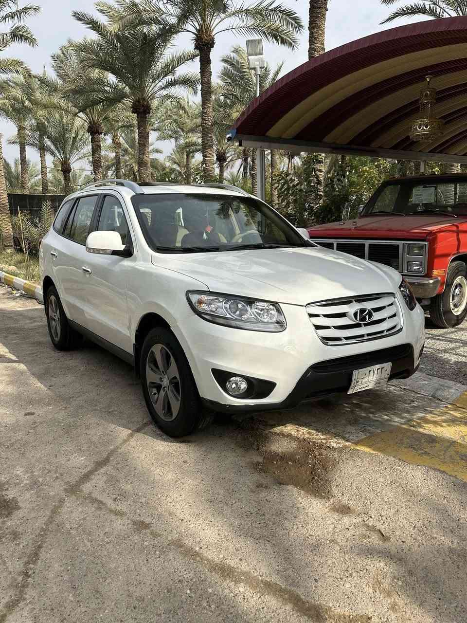 السلام عليكم
للبيع سنتافيه 2011 خليجي 

فول مواصفات عده البصمه 

محرك 6V سلايت قماره كشن جلد 

فورويل رقم بغداد تحويل مباشر 

مكفوله عده المشر علي 

عنوان بغداد 

***********
