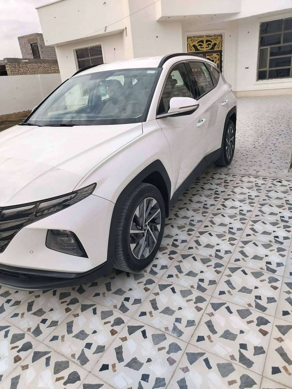 السلام عليكم. توسان موديل خليجي مكفولة كفالة عامة بدون ملاحظات ماشية ٢١٠٠٠ موديل ٢٠٢٣ بأسمي رقم بغداد السعر ٢٢٠٠٠ مكان السيارة الرمادي ***********
