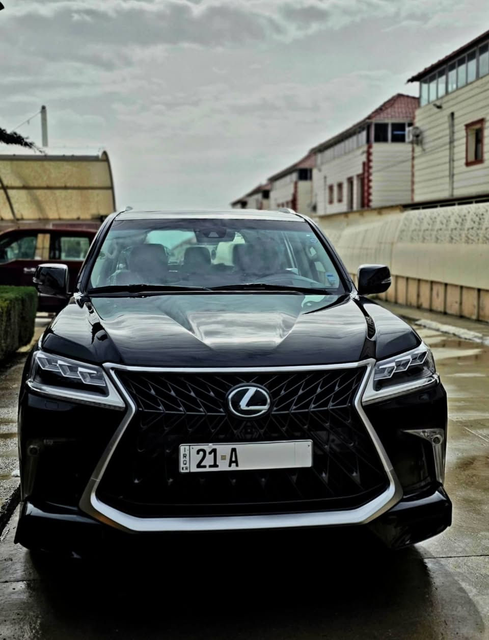 السلام عليكم
للبيع
               Lexus Supersport 2017                  
لون اسود ملكي ممشى قليل ١٢٣ الف كم حقيقي، بريمي 
معروفة مواصفات الليكزس 
فول مواصفات داخل جلد اصفر بالجيس 
كشنات كهرباء تدفئة و تبريد امامي و خلفي و ميموري
جكات هوائية
داتاشو 
رادار امامي و جانبي
مري اوتو ديم
كامرات ٣٦٠ وكالة
بصمة ٤ ابواب 
صندوك كهرباء 
لايتات دايناميك 
سقف كنتارا
نظام زحف و انظمة قيادة
و هواااية بعد مواصفات

مكينة ٨ سلندر ٥.٧ غني عن التعريف

سيرفس كامل دهون و فلاتر قبل كم شهر
تخم تاير دنلوب اصلي ياباني جديد 

السيارة كلش جديدة، و باقية بحالة الوكالة، بصمتين موجودة و حتى كاعيات الشركة و فرشة الدشبول موجودة، و حتى الهوك مالتها موجود، و هاي من النوادر على موديلها 
جان عليها ppf من ال ٢٠١٧ و قبل سنة شلته قبل لا يخلص الضمان مالته 
بيها فقط دائرة صغيرة بخ بالدعامية الامامية جهة اليسرى و باقي السيارة مكفولة من الشخوط و الصبغ و البارد و سونار موجود

السيارة مرآية ماشاءالله 🧿
مكانها سليمانية و رقمها سليمانية مميز
تحويل ثاني يوم 
سنوية و فحص و هزة جديد و رقمها مميز ٤ ارقام سليمانية حرف A
للمزيد من التفاصيل نورني بالخاص او اتواصل واتساب
***********

اخوكم زيد فور برمجة
