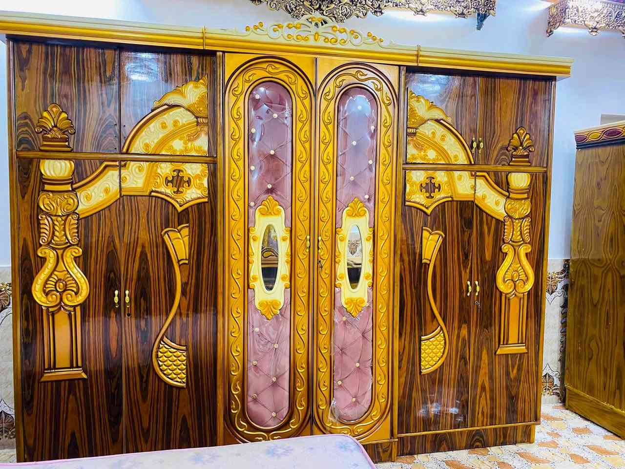 سلام عليكم يوجد غرفه نوم للبيع مستخدمه شي قليل السعر 950وبي مجال العنوان الرمانه يم الجسر الاستفسار ***********
