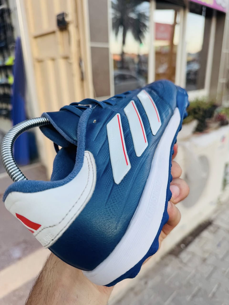 اديداس كوبا 🔥

باله اصلي فول نضافه 

قياس 41 وثلث 

توصيل متوفر جميع محافظات العراق 

***********
