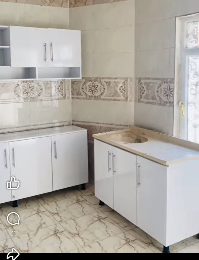 كاونتر للبيع. استعمال سنه 
فقط سعره ١٨٠ الف
***********
