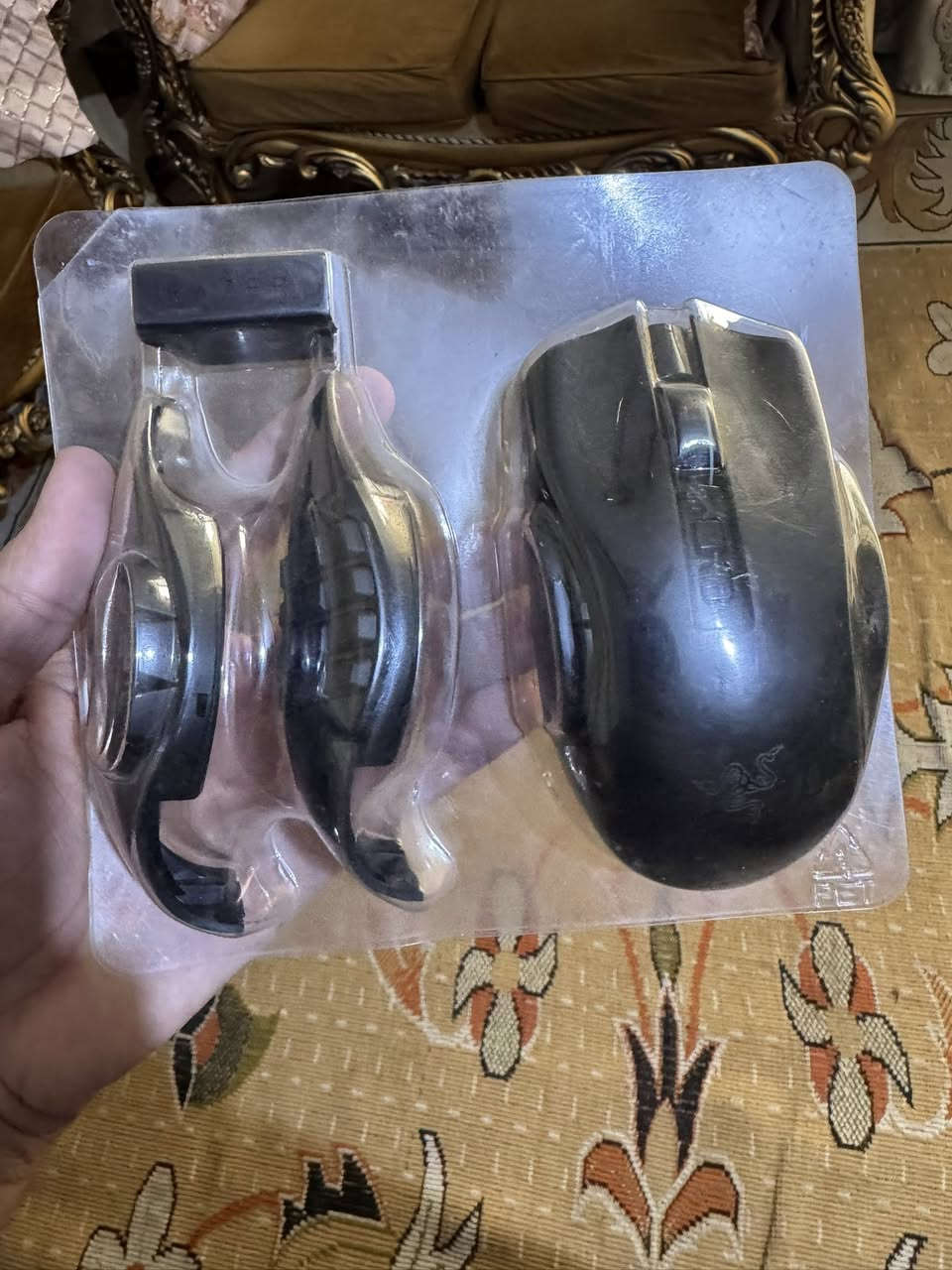 ماوس رايزر طلع بدون فلاش بيش يفيدكم


**إذا كنت صاحب هذا الإعلان وتريد حذفه لأي سبب، رجاءا أرسل رسالة إلى الدعم الفني**