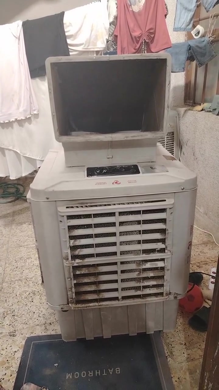 مبرده للبيع علفحص بس اترس مي وشغل صوت مابيه ليف واتر بم كامله السعر ب 90 المكان الشعله


**إذا كنت صاحب هذا الإعلان وتريد حذفه لأي سبب، رجاءا أرسل رسالة إلى الدعم الفني**