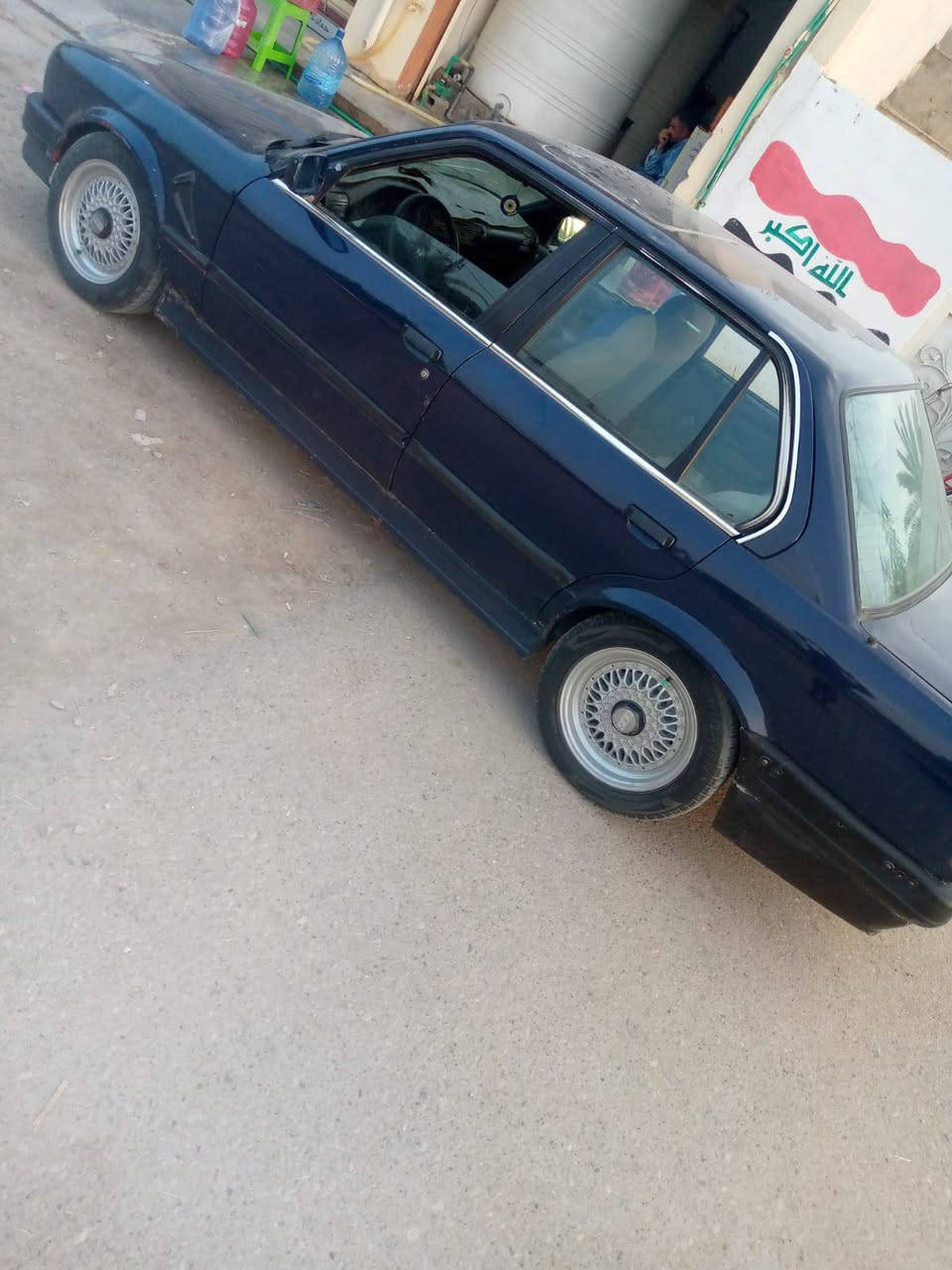 زعرة BMW320 رقم كركوك انگليزي ب اسمي محرك كير خير من الله تخم تايرات حدادية 70% سيارة بلادية بدون صبغ فقط 3 قطع تبديل سعرها 28 وبيها مجال مكاني ديالى  استفسار ع رقم ***********
