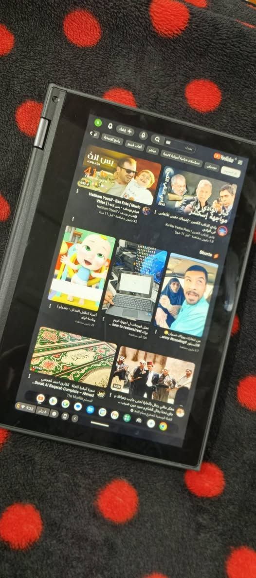 متوفر
لابتوب  Lenivo  
المواصفات 
كيبورت عربي انكليزي 
قلاب  
يرهم  تاب  ويرهم لابتوب

نظام  اندرويد 
منافذ  2 تايبسي   للشحن 
منفذ 2  usb 
ومنافذ للرام 
2 كامره   
لمس  سلس جدا  
واي فاي 
المنشأ امريكي 
ملحقات حقيبه + شاحنه الجهاز 
السعر 100
للتواصل   
***********
