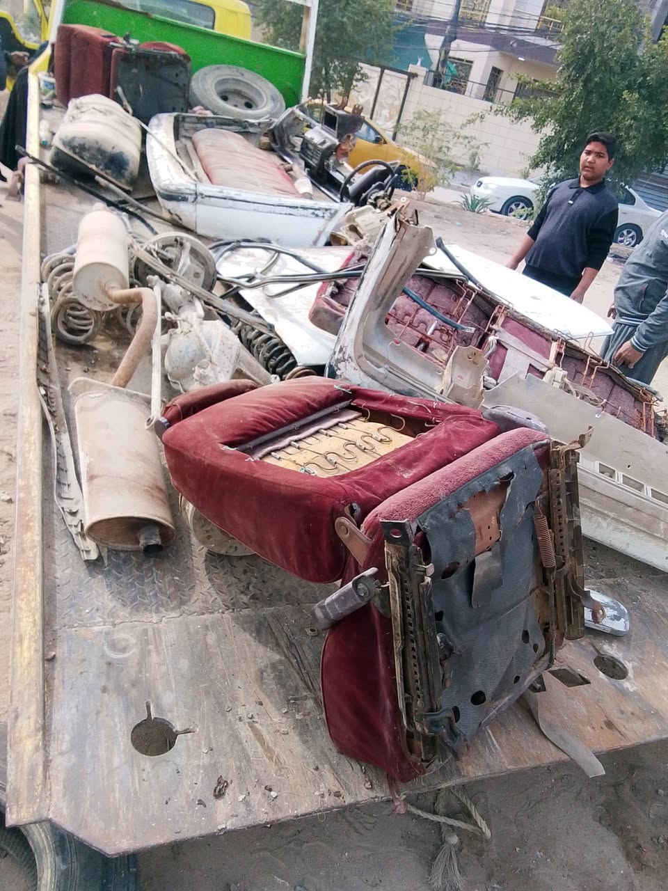 سلام عليكم تم تفصيخ سوبر سيدان مكان كربلاء رقم الهاتف ***********/***********
