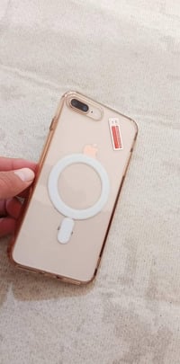 جهاز ايفون 8بلاس   ذ٢٥٦  بصمه شغاله  مبدل بطاريه ٪؜١٠٠  الجهاز مابي اي...