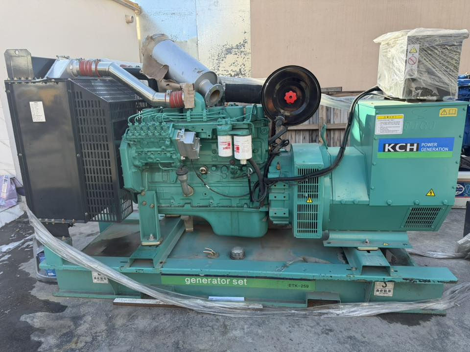 #مولدات
كمنز حجم 102 / 6 سلندر المولده زيرو
 نضام حماية + نضام اوتو  شرط الشغل والحمل 
حمل 300 أمبير مرتاح 

📍التوليد 150 kva ستانفورد 
📍السعر خاص او اتصال بالرقم التالي 

العنوان اربيل الصناعه الجنوبيه 
للاستفسار الاتصال+واتساب (***********)يوجد توصيل لجميع المحافظات 🚛
